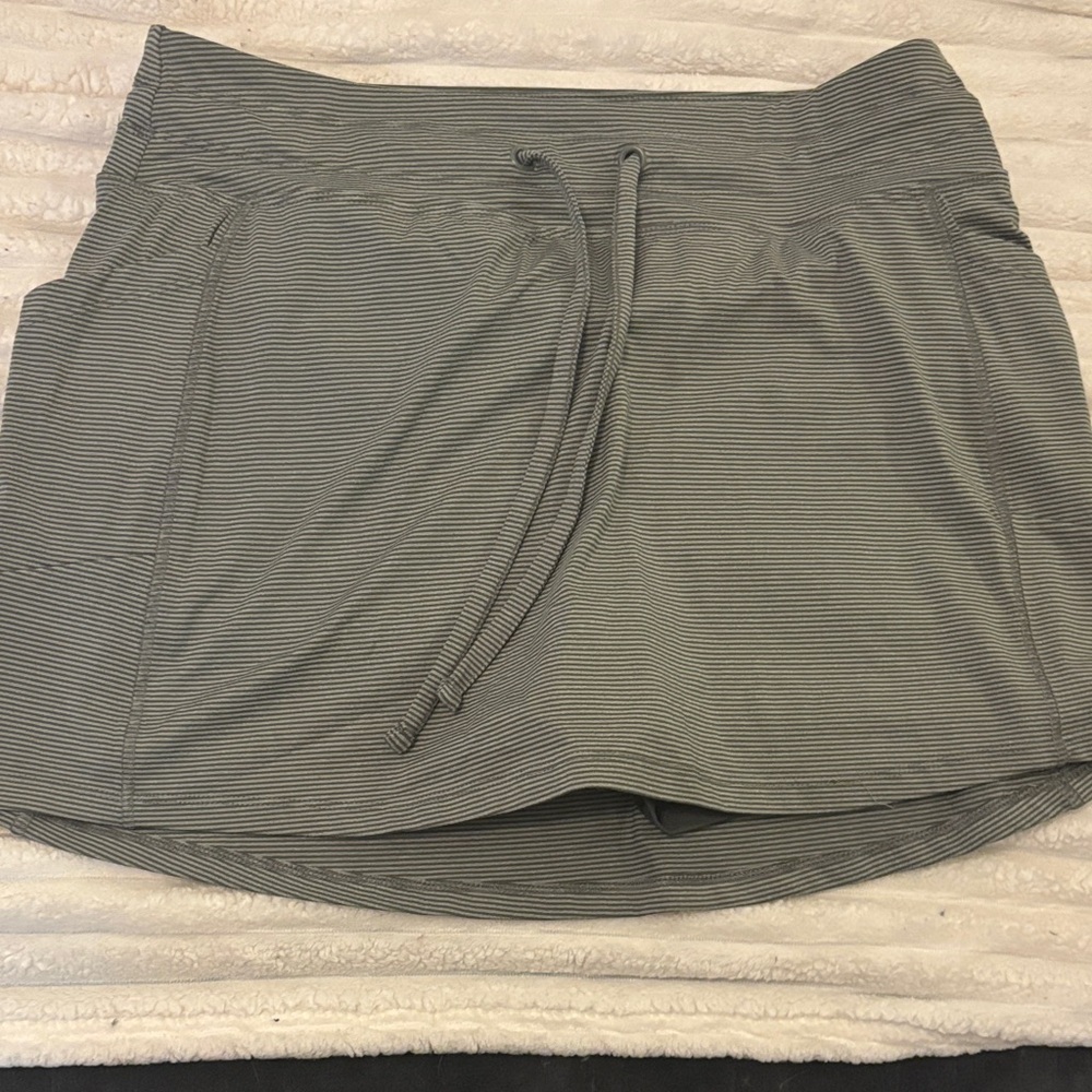 Gray striped Women's Skort
